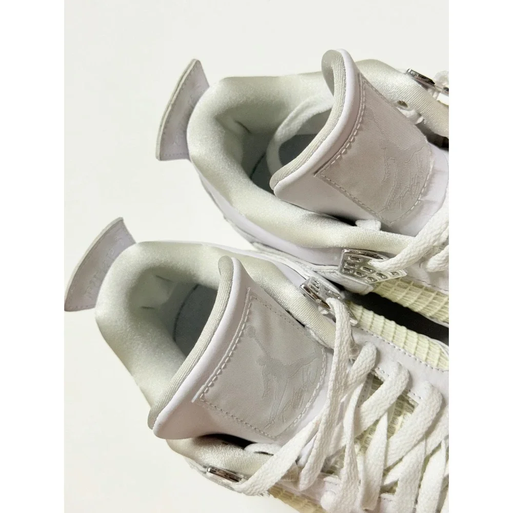 Air Jordan 4 Retro Pure Money White Metallic Silver Mens‎ Size 12 Sneakers